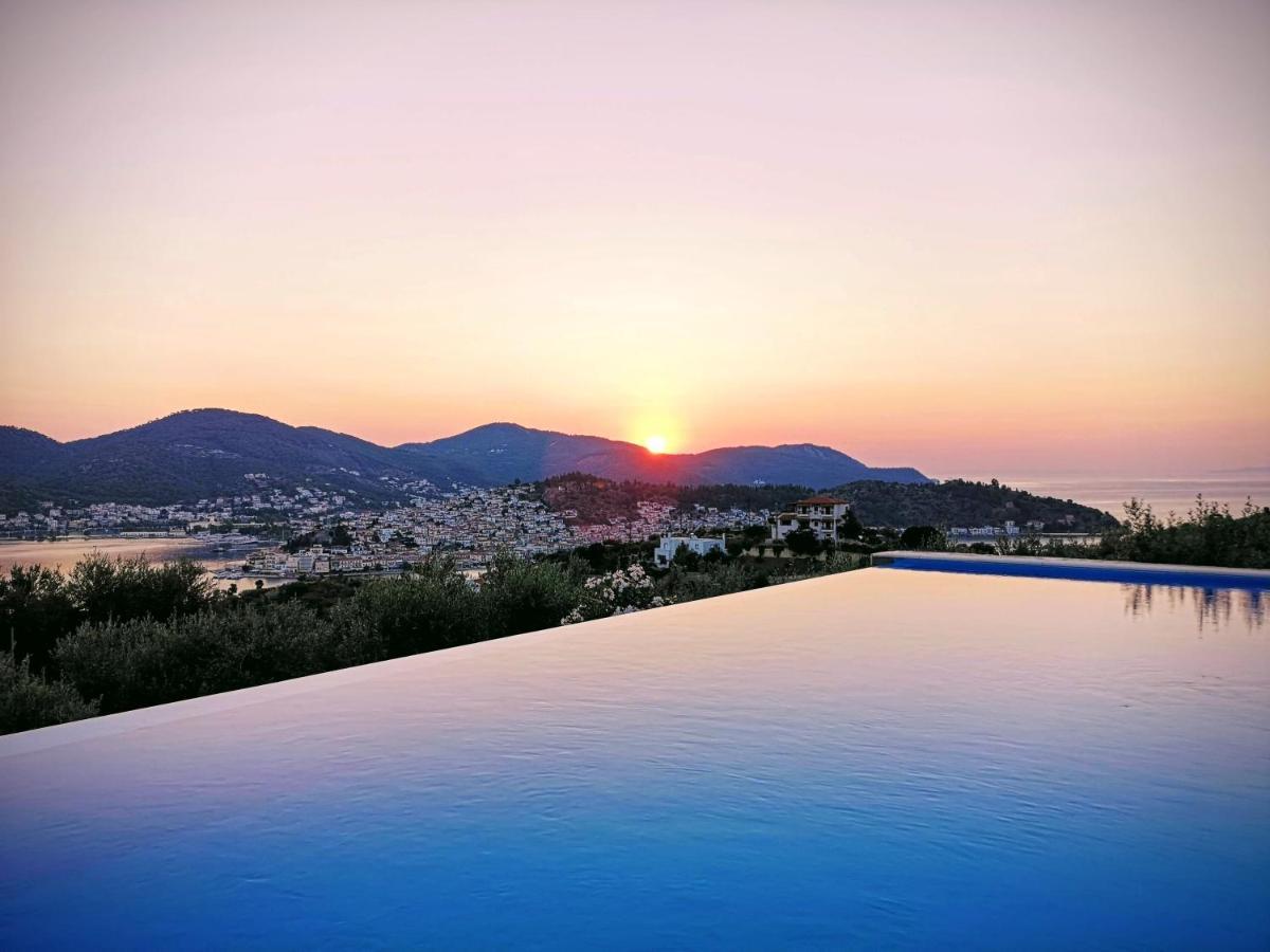 Saronic Topview Villa Galatás المظهر الخارجي الصورة