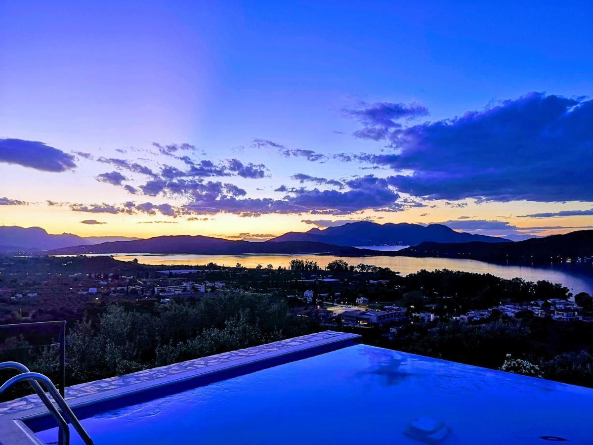 Saronic Topview Villa Galatás المظهر الخارجي الصورة