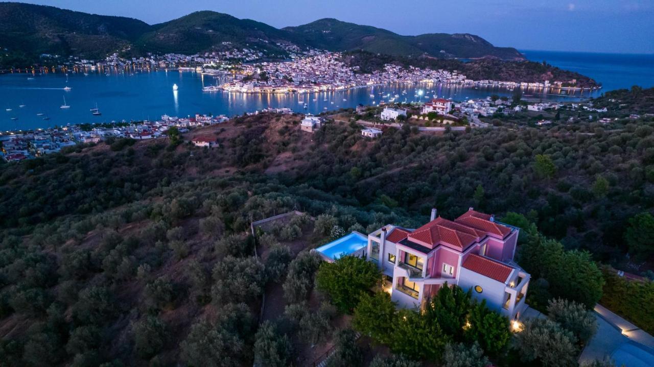 Saronic Topview Villa Galatás المظهر الخارجي الصورة