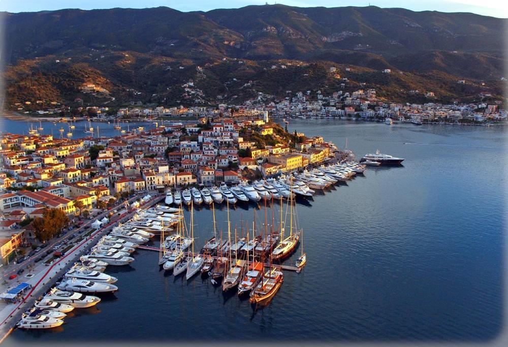 Saronic Topview Villa Galatás المظهر الخارجي الصورة