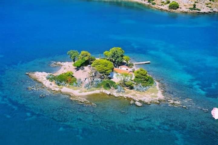 Saronic Topview Villa Galatás المظهر الخارجي الصورة